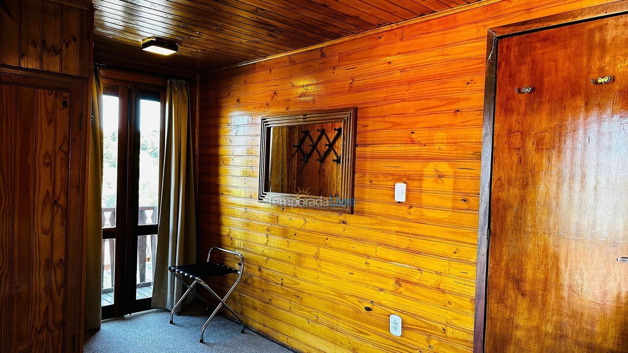 Casa para alquiler de vacaciones em Campos do Jordão (Ataláia)