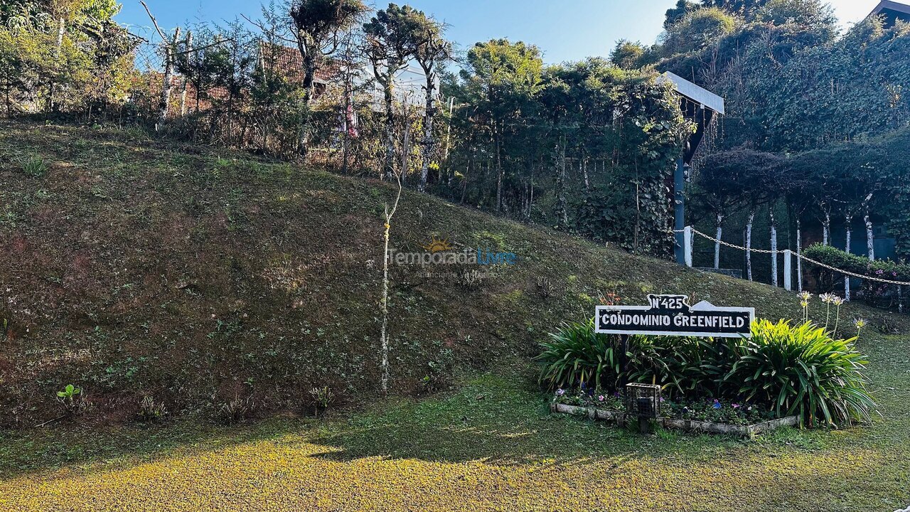 Casa para alquiler de vacaciones em Campos do Jordão (Ataláia)