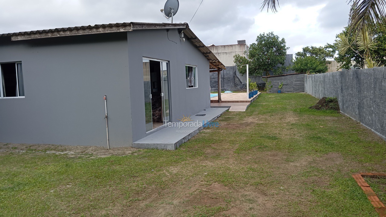 Casa para alquiler de vacaciones em Matinhos (Caiobá)