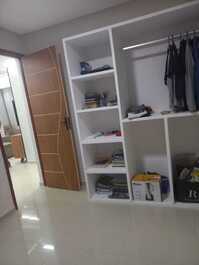 Apartamento muy amplio y confortable a 10 minutos de la playa de Araçagy.