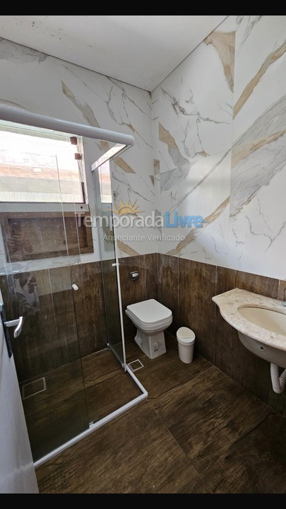 Casa para aluguel de temporada em Praia Grande (Solemar)