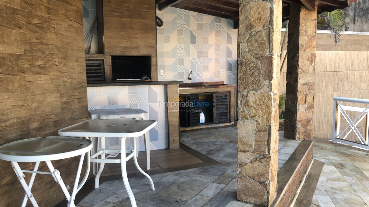 Casa para aluguel de temporada em Praia Grande (Solemar)