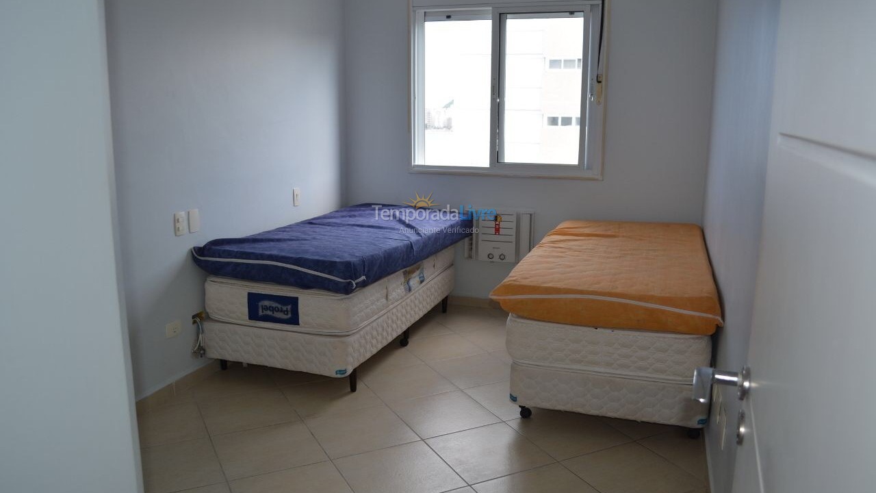 Apartamento para alquiler de vacaciones em Guarujá (Pitangueiras)