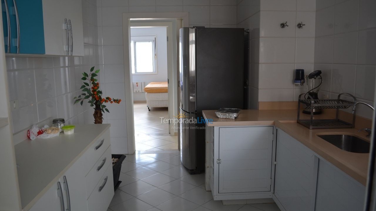 Apartamento para alquiler de vacaciones em Guarujá (Pitangueiras)