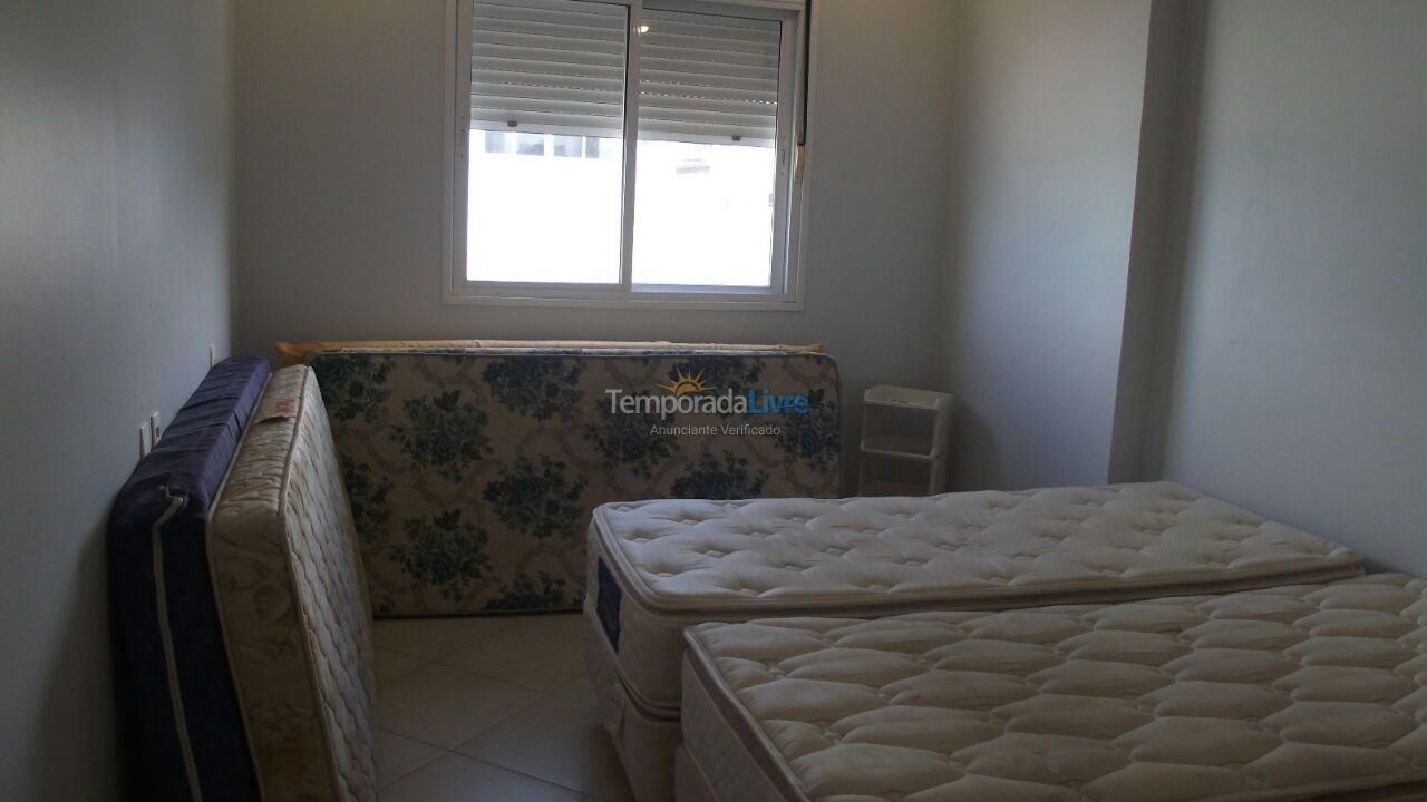 Apartamento para alquiler de vacaciones em Guarujá (Pitangueiras)