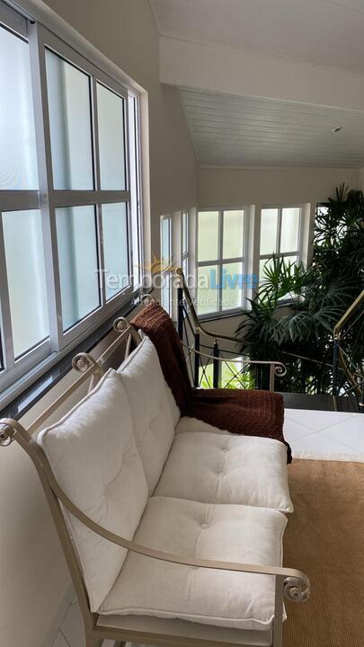 Casa para alquiler de vacaciones em Guarujá (Praia do Pernambuco)