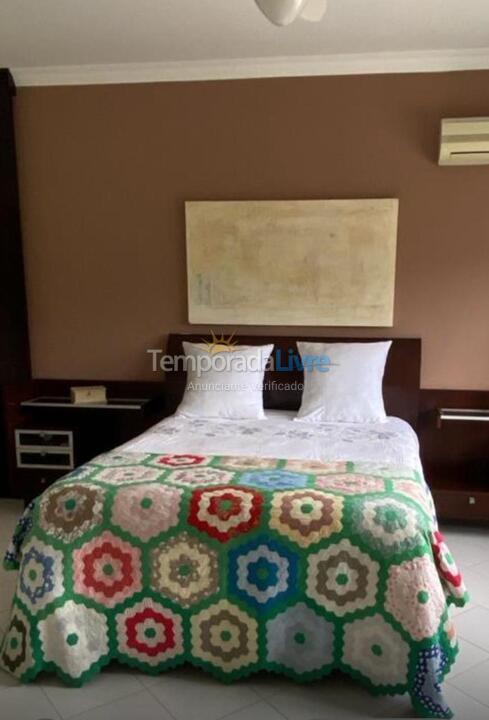 Casa para alquiler de vacaciones em Guarujá (Praia do Pernambuco)