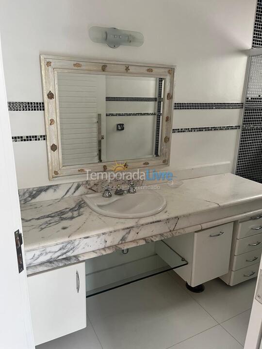 Casa para alquiler de vacaciones em Guarujá (Praia do Pernambuco)