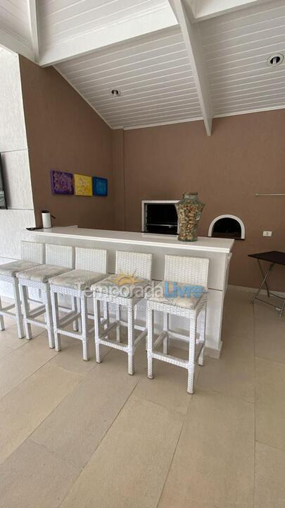 Casa para alquiler de vacaciones em Guarujá (Praia do Pernambuco)