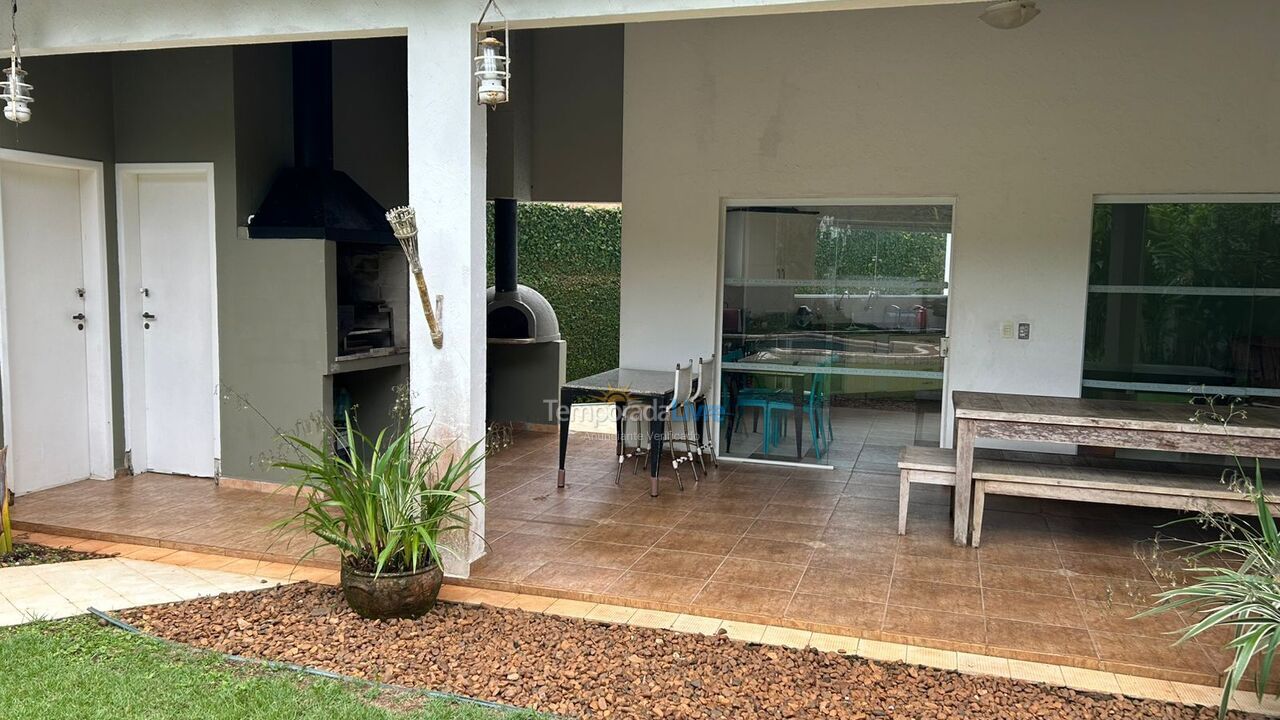 Casa para alquiler de vacaciones em Guarujá (Praia do Pernambuco)