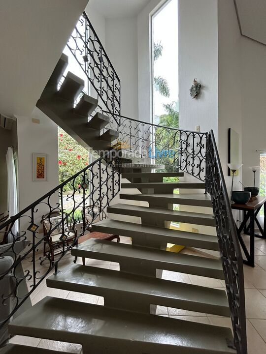 Casa para alquiler de vacaciones em Guarujá (Praia do Pernambuco)