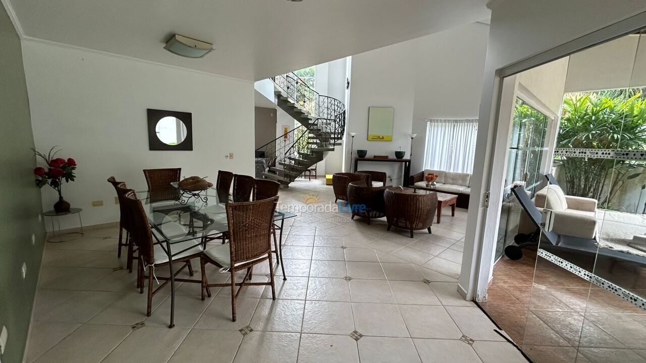 Casa para alquiler de vacaciones em Guarujá (Praia do Pernambuco)