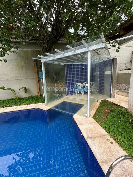 Casa para alquiler de vacaciones em Guarujá (Praia do Pernambuco)