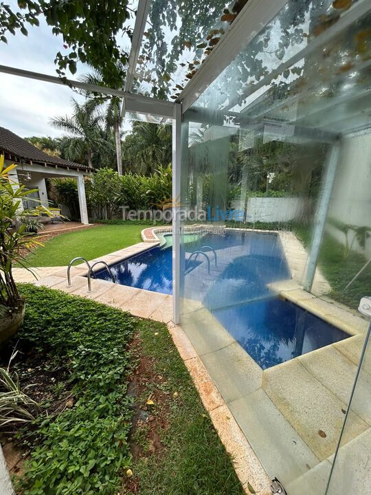 Casa para alquiler de vacaciones em Guarujá (Praia do Pernambuco)