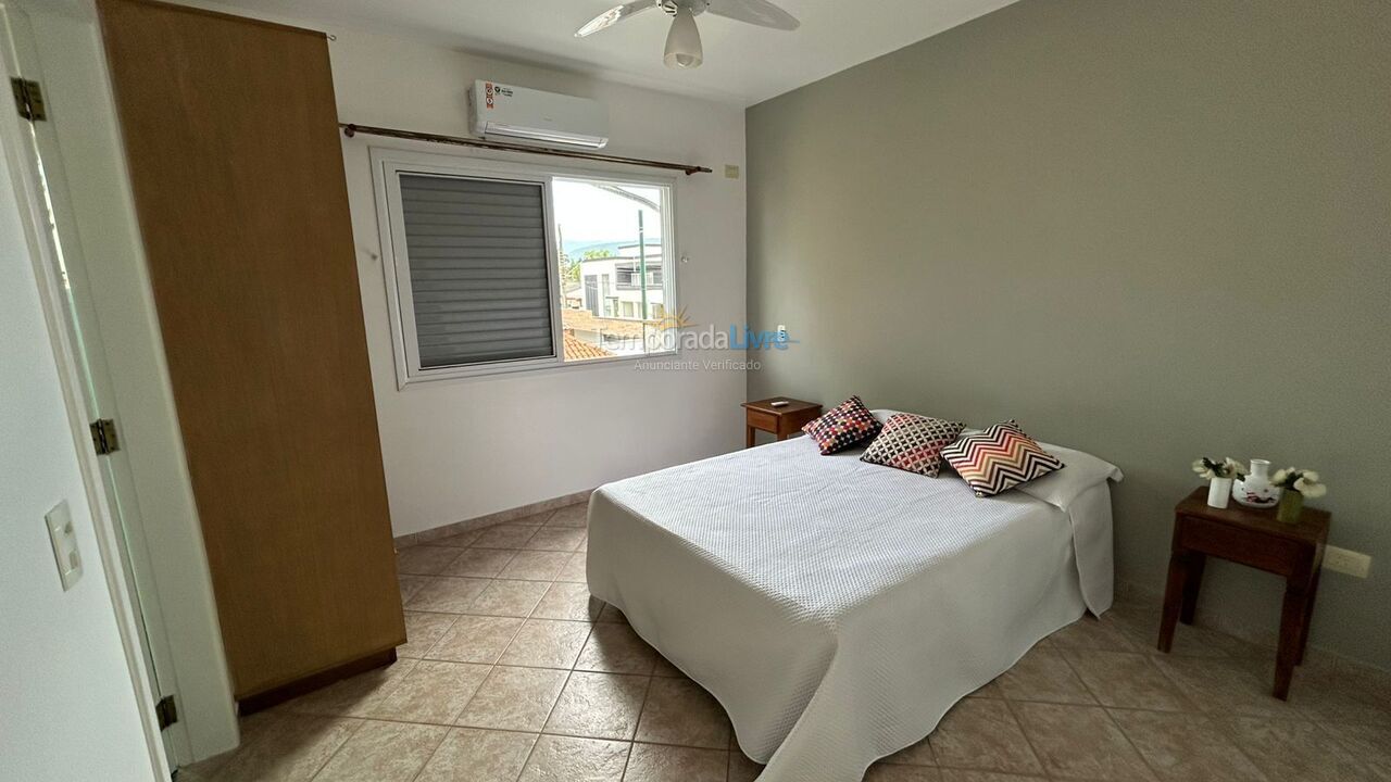 Casa para alquiler de vacaciones em Guarujá (Praia do Pernambuco)
