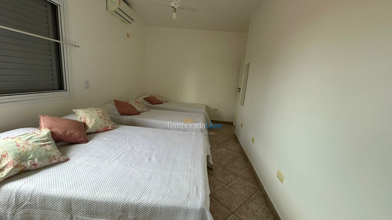 Casa para alquiler de vacaciones em Guarujá (Praia do Pernambuco)