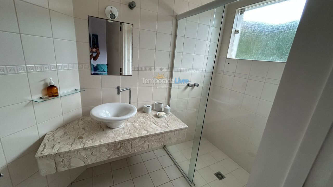 Casa para alquiler de vacaciones em Guarujá (Praia do Pernambuco)