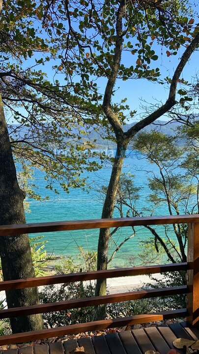 Apartamento para aluguel de temporada em Ilhabela (Portinho)