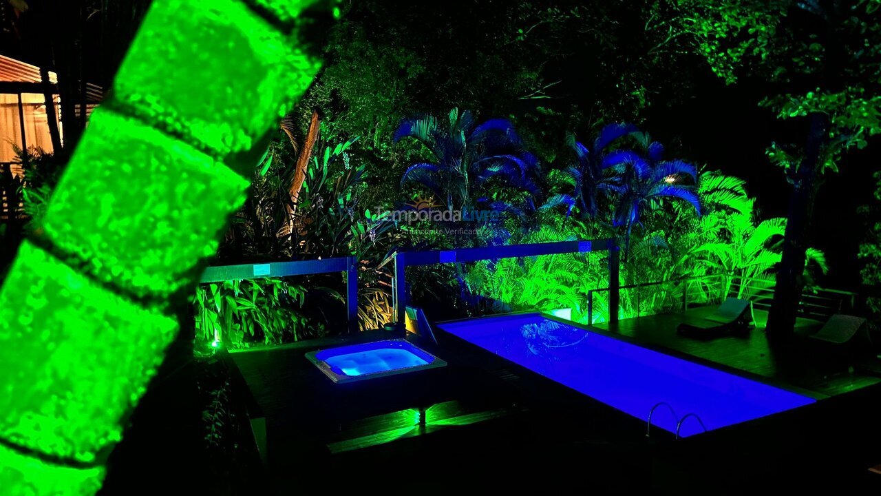 Apartamento para aluguel de temporada em Ilhabela (Portinho)