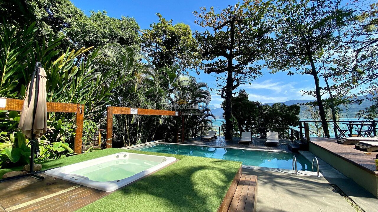Apartamento para aluguel de temporada em Ilhabela (Portinho)