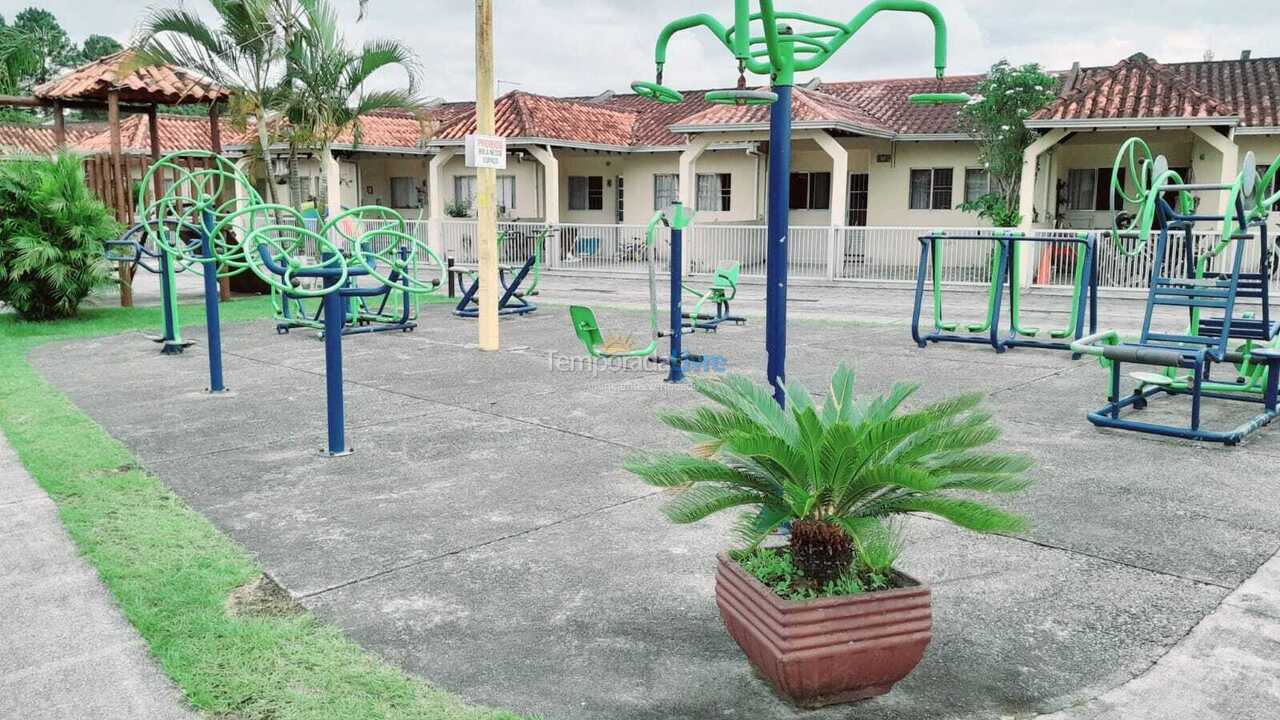 Casa para alquiler de vacaciones em Matinhos (Balneário Flamingo)