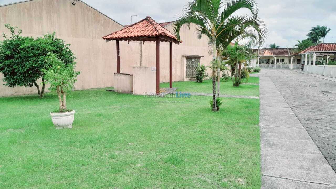 Casa para alquiler de vacaciones em Matinhos (Balneário Flamingo)
