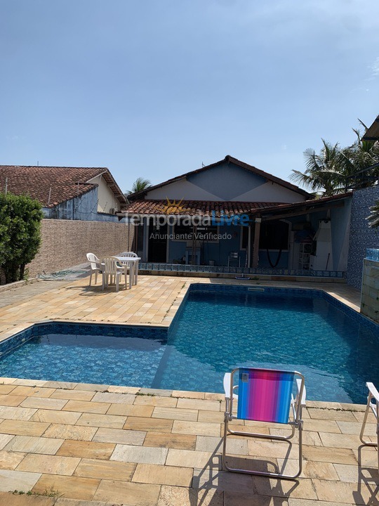 Casa para alquiler de vacaciones em Itanhaém (Jardim Suarão)