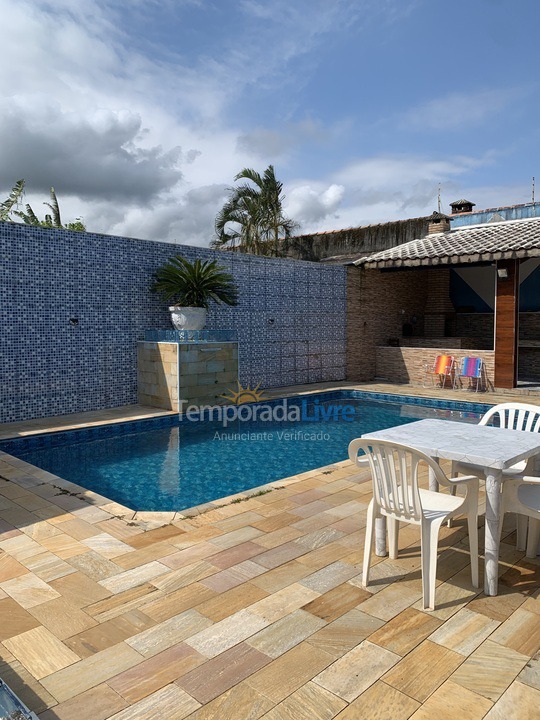 Casa para alquiler de vacaciones em Itanhaém (Jardim Suarão)