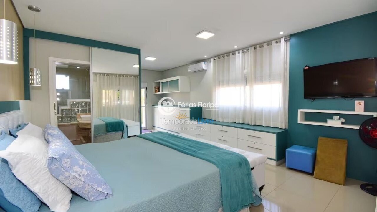 House for vacation rental in Florianópolis (Ribeirão da Ilha)