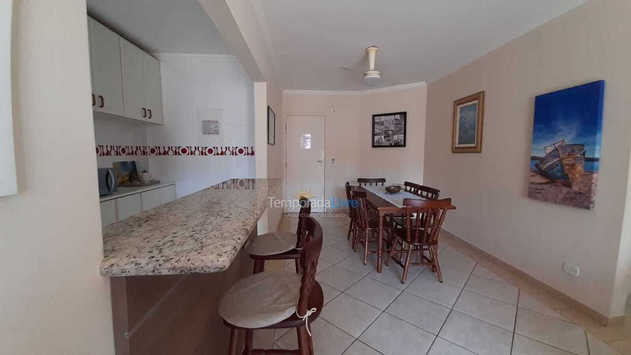 Apartamento para aluguel de temporada em Ubatuba (Praia Grande)