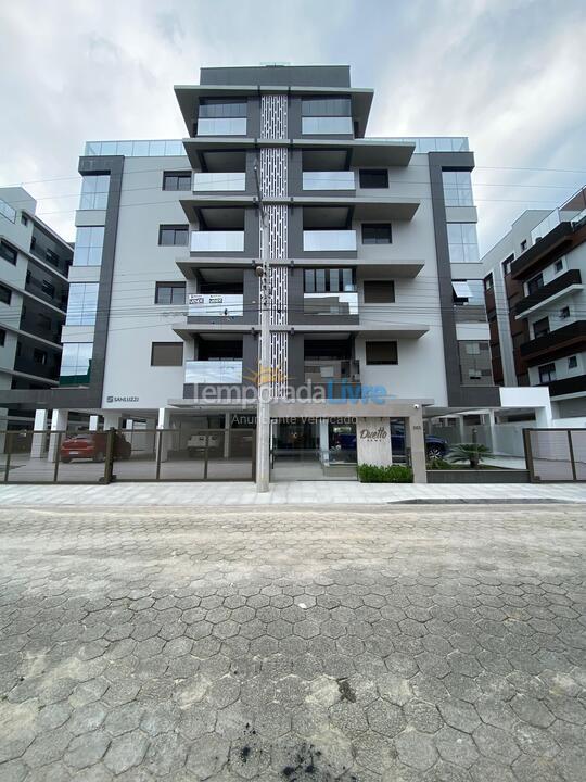 Apartamento para alquiler de vacaciones em Governador Celso Ramos (Praia de Palmas)