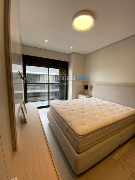 Apartamento para alquiler de vacaciones em Governador Celso Ramos (Praia de Palmas)