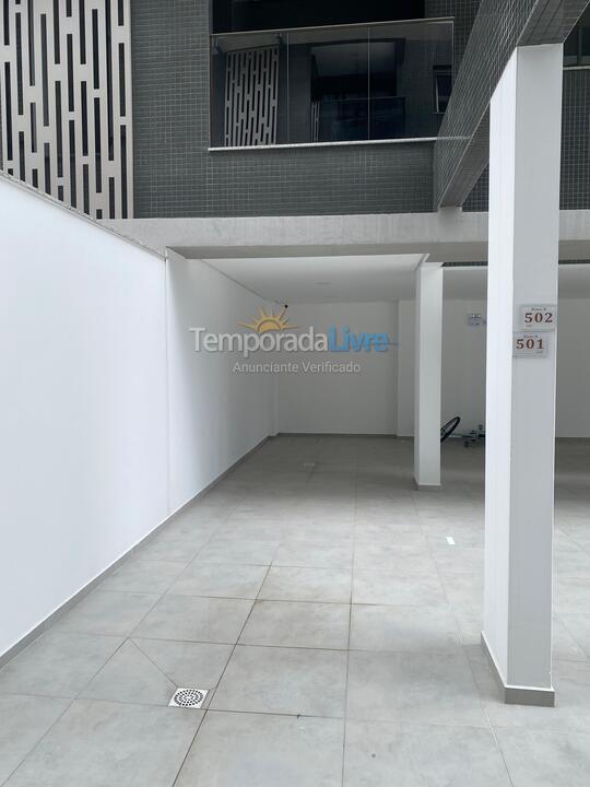 Apartamento para alquiler de vacaciones em Governador Celso Ramos (Praia de Palmas)