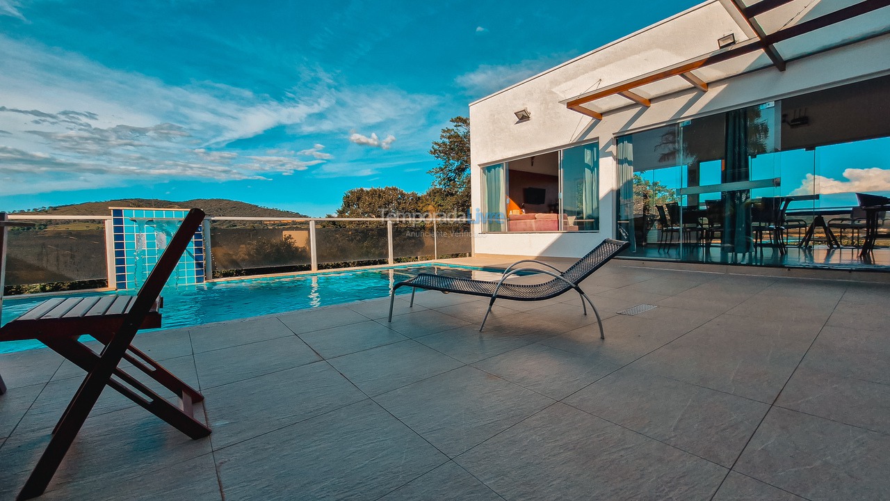 Casa para aluguel de temporada em Capitólio (Capitólio)