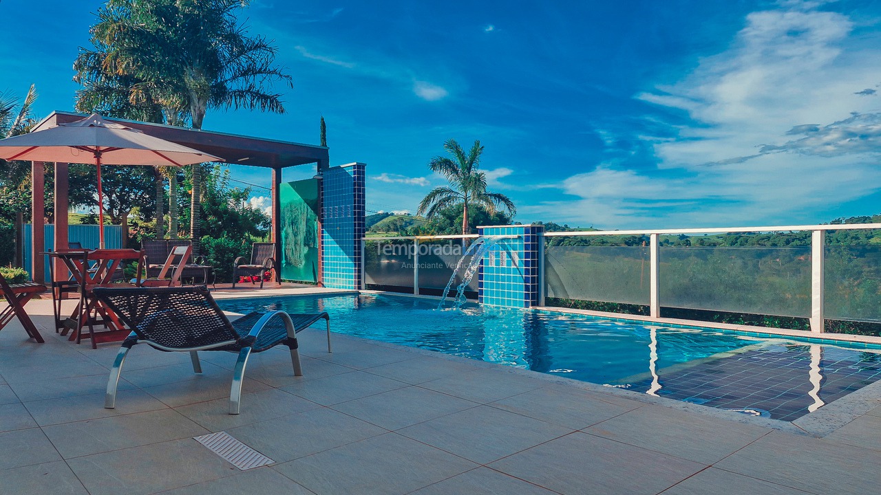 Casa para aluguel de temporada em Capitólio (Capitólio)