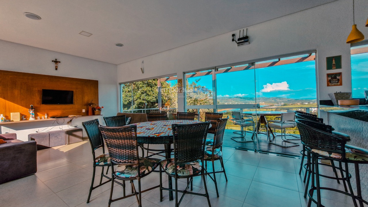 Casa para aluguel de temporada em Capitólio (Capitólio)