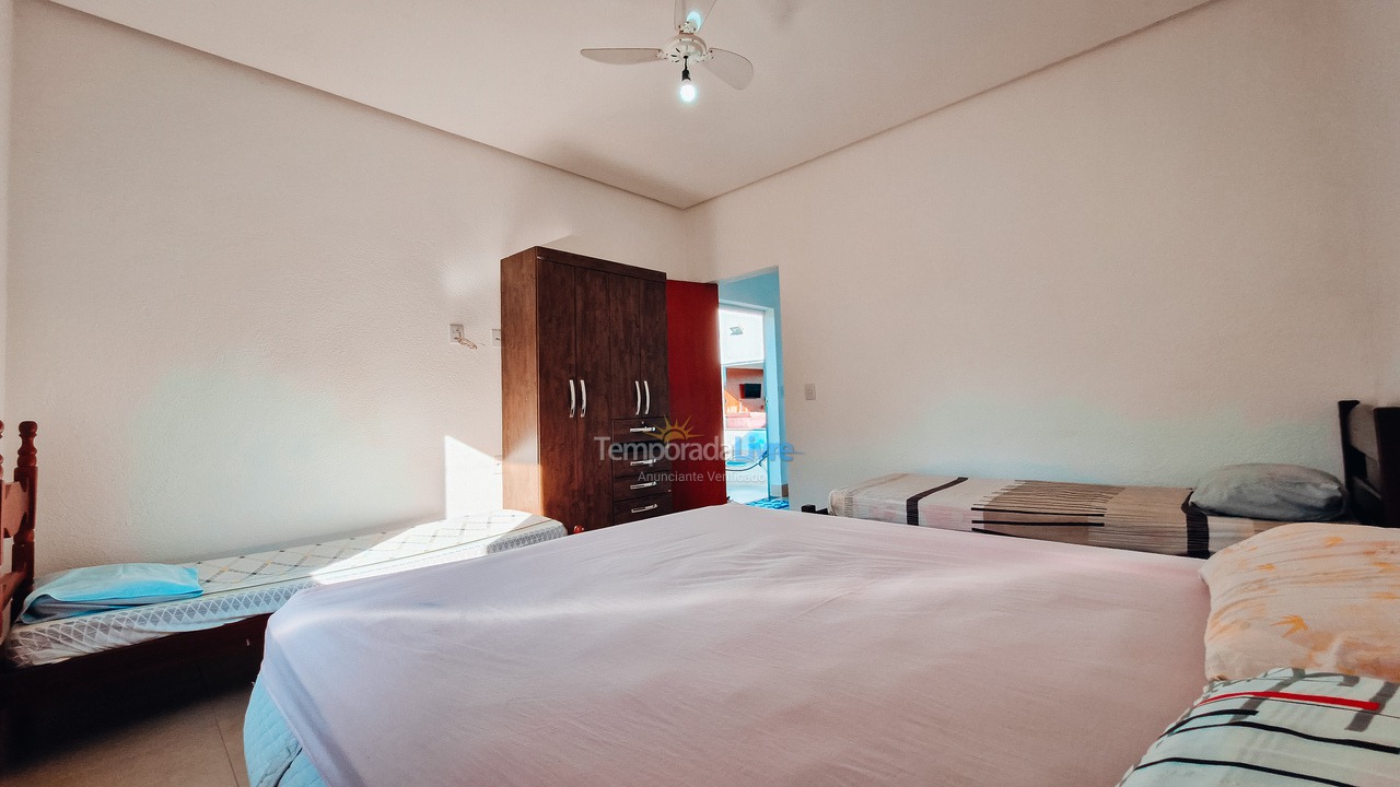 Casa para aluguel de temporada em Capitólio (Capitólio)