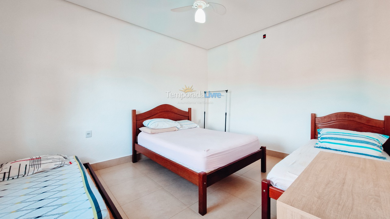 Casa para aluguel de temporada em Capitólio (Capitólio)