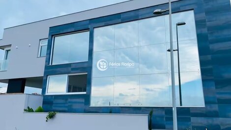 Luxuosa Casa A Beira-Mar no Morro das Pedras