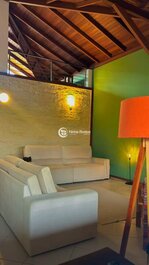 4 Rooms with 3 Suites, Gourmet Space, Swimming Pool and Volleyball Field