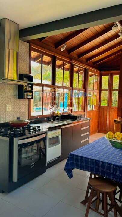 House for vacation rental in Florianópolis (Barra da Lagoa)