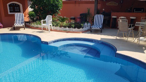 CASA 4 DS, PISCINA, WI-FI, CHURR. PRAIA PERNAMBUCO, COND. FECHADO.