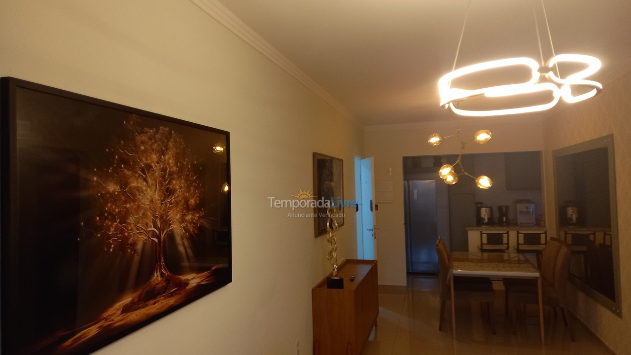 Apartamento para aluguel de temporada em Praia Grande (Praia do Caiçara)