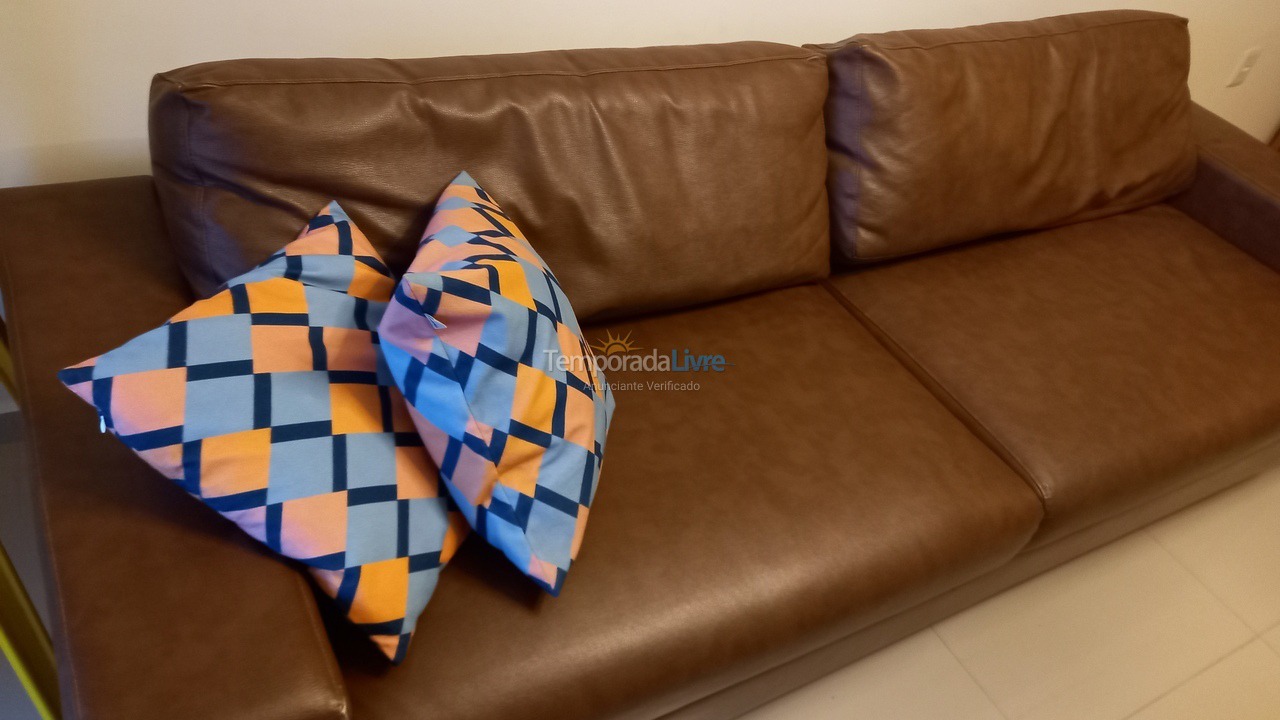 Apartamento para aluguel de temporada em Praia Grande (Praia do Caiçara)