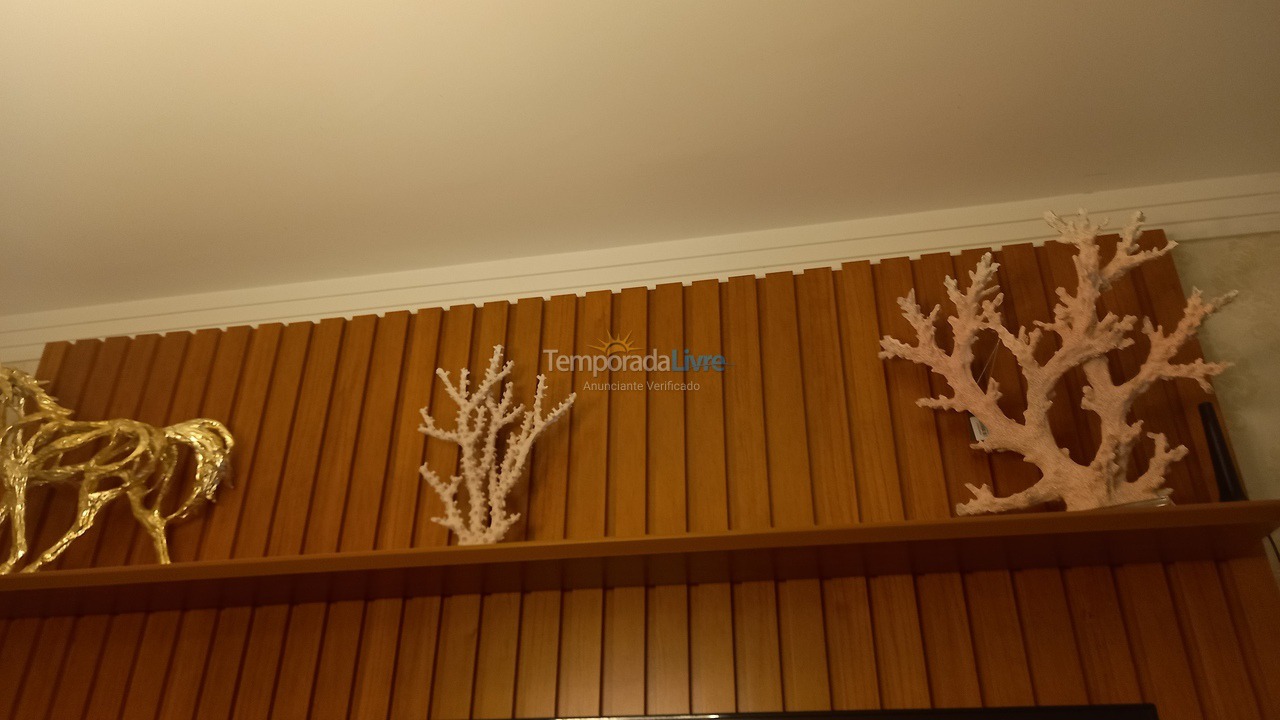 Apartamento para aluguel de temporada em Praia Grande (Praia do Caiçara)