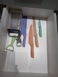 PROMOÇÃO semanal com 20% apto1min da praia na badalada Vila Caiçara PG