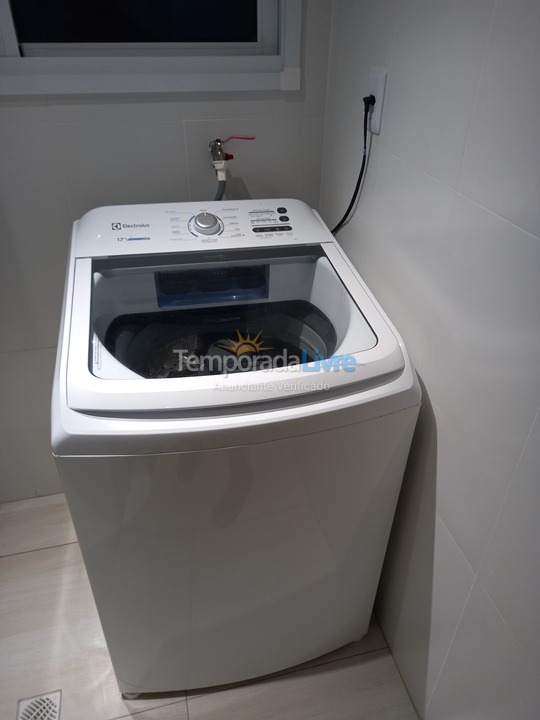 Apartamento para aluguel de temporada em Praia Grande (Praia do Caiçara)