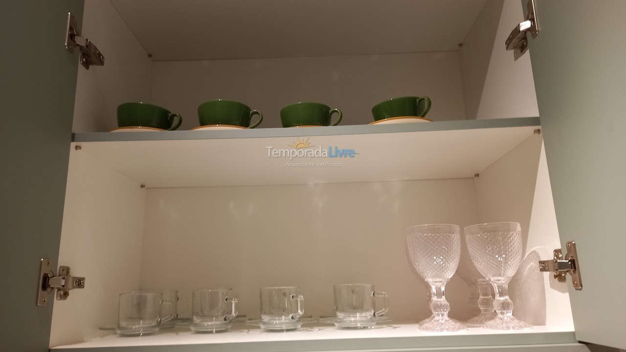 Apartamento para aluguel de temporada em Praia Grande (Praia do Caiçara)