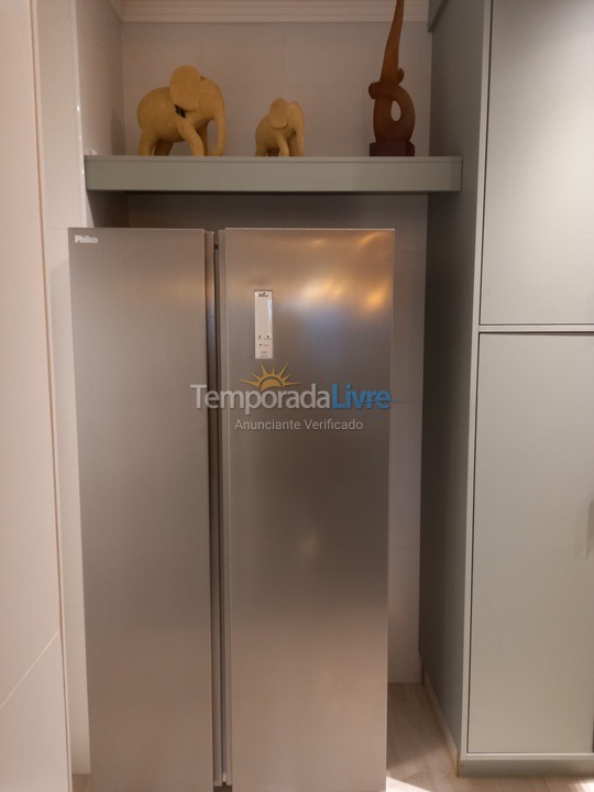 Apartamento para aluguel de temporada em Praia Grande (Praia do Caiçara)