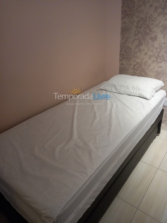 Apartamento para aluguel de temporada em Praia Grande (Praia do Caiçara)